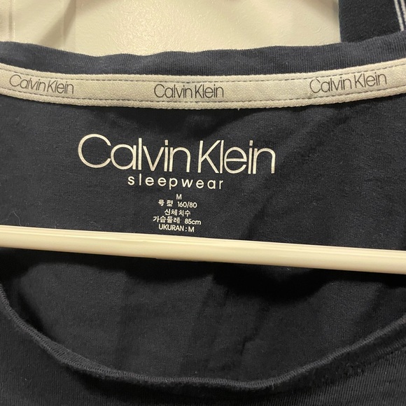 Women’s size medium Calvin Klein PJ set - Picture 2 of 3